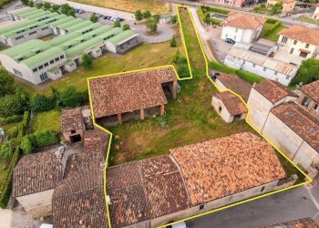 DJI_0893 - Copia.jpg - Casale Via Cavriana 48, Solferino - foto 6