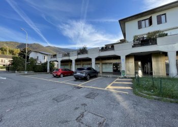 IMG_5478.JPG - Negozio Via Sabbioncelli 6, Bovezzo - foto 2