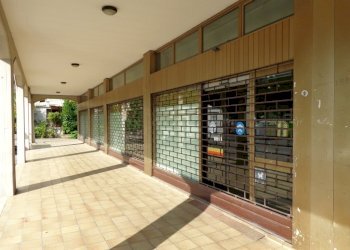 ESTERNI 006.jpg - Negozio Via Sabbioncelli 6, Bovezzo - foto 4