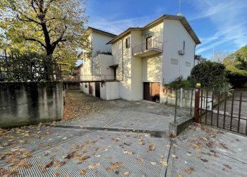 IMG_5475.JPG - Negozio Via Sabbioncelli 6, Bovezzo - foto 17