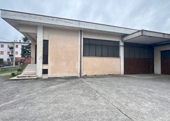 photo_2025-03-11_10-36-55.jpg - Locale Commerciale Via Silvio Pellico 13, Rezzato - foto 15