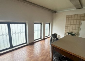 photo_2025-03-11_10-36-53.jpg - Locale Commerciale Via Silvio Pellico 13, Rezzato - foto 17