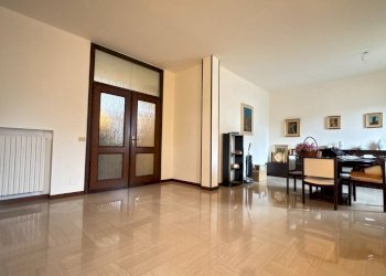 photo_2025-03-11_10-37-13.jpg - Locale Commerciale Via Silvio Pellico 13, Rezzato - foto 22