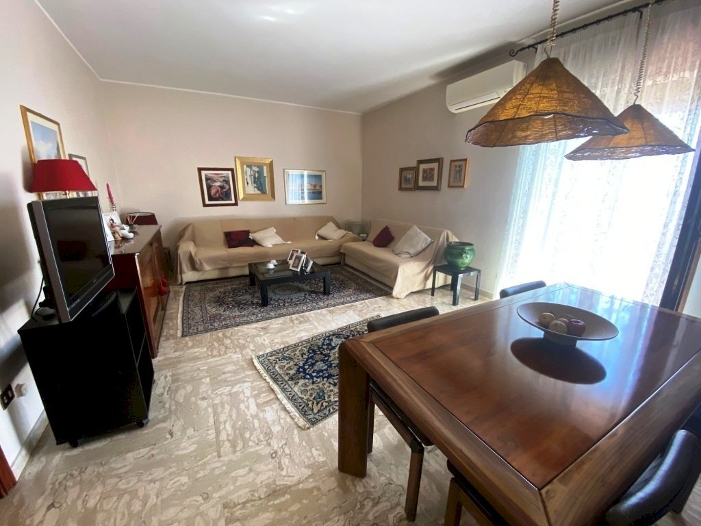 IMG_0442.jpg - Trilocale Via Salvo D'Acquisto 11, Triggiano - foto 2