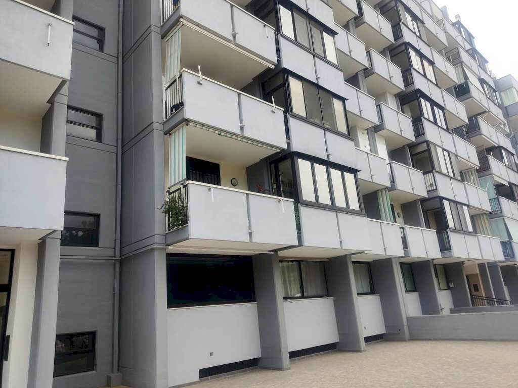 PHOTO-2025-05-24-12-41-02.jpg - Three-room apartment Via Rocco di Cillo 1, Bari - photo 2