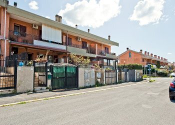 DSC_8220_1.jpg - Casa indipendente Via federico bocchetti 95, Roma - foto 2