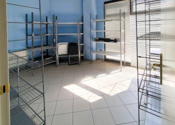 20250529_094404.jpg - Locale Commerciale Strada Mantova, Marmirolo - foto 13