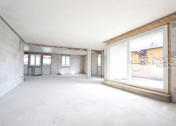 interno - Quadrilocale Via Antonio Vivaldi, Dairago - foto 4
