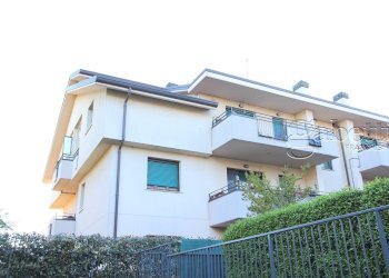 esterno - Trilocale giacomo leopardi, Lainate - foto 24