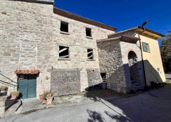 WhatsApp Image 2025-10-10 at 14.21.00 (2).jpeg - Terratetto - Terracielo Maiolo (campo sportivo), Maiolo - foto 2