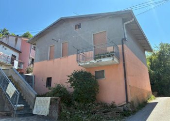 WhatsApp Image 2025-08-13 at 14.23.30.jpeg - Villa Via Strada per Soanne 99, Pennabilli - foto 2