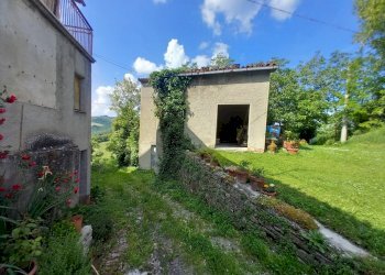 3b5a4e13-2b5e-465a-9a1e-41c1b0515e2f.JPG - Villa Località Rocca Pratiffi Castello 12, Sant'Agata Feltria - foto 1