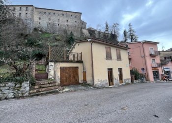 WhatsApp Image 2025-02-07 at 4.22.31 PM (1).jpeg - Villa Via Gugliemo Marconi 4, Pennabilli - foto 1