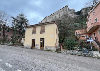 WhatsApp Image 2025-02-07 at 4.22.31 PM.jpeg - Villa Via Gugliemo Marconi 4, Pennabilli - foto 4