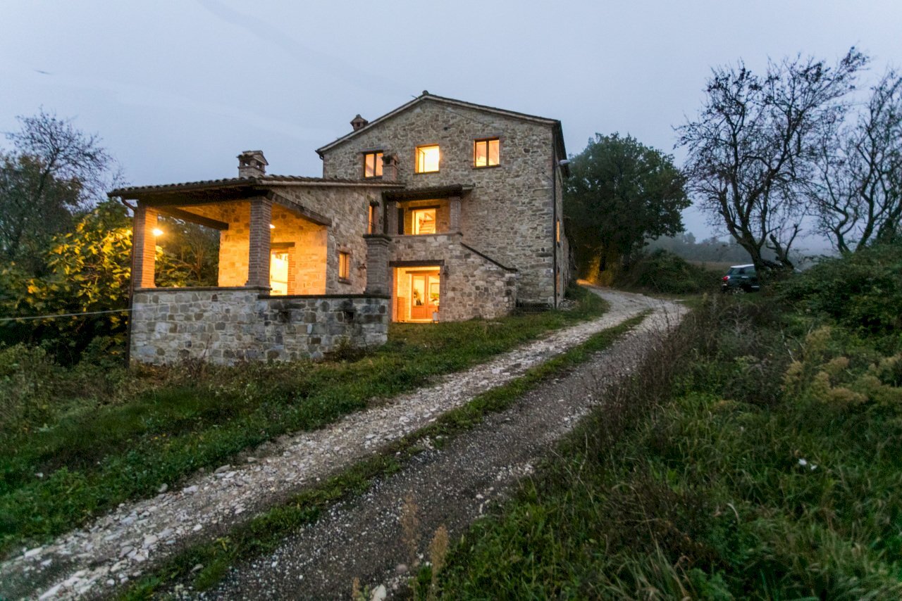 206A2127.jpg - Rustico Viale dei Tigli 5a, Pennabilli - foto 3