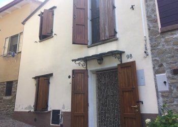 IMG_3161.JPG - Terratetto - Terracielo Via Trento 2, Novafeltria - foto 2