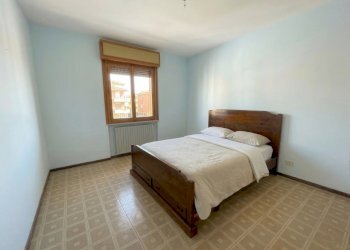 Gemini_Generated_Image_um9o8mum9o8mum9o.png - Appartamento via XXIV Maggio 140, Novafeltria - foto 4