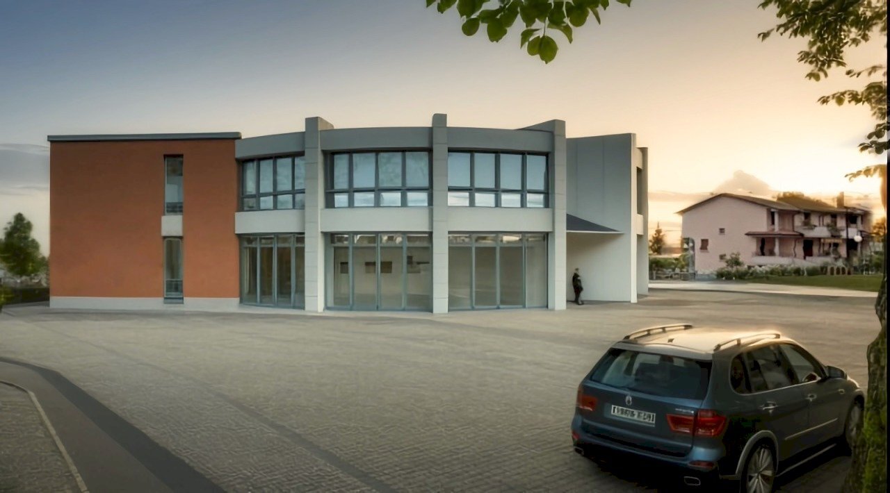 WhatsApp Image 2025-04-11 at 5.39.23 PM.jpeg - Locale Commerciale Via Romagna 92, Novafeltria - foto 2