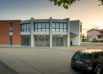 WhatsApp Image 2025-04-11 at 5.39.23 PM.jpeg - Locale Commerciale Via Romagna 92, Novafeltria - foto 2