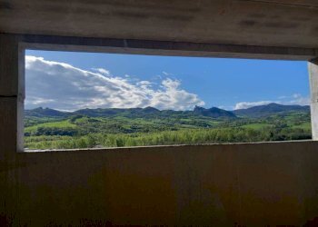 WhatsApp Image 2025-04-17 at 3.51.07 PM (4).jpeg - Locale Commerciale Via Romagna 92, Novafeltria - foto 6