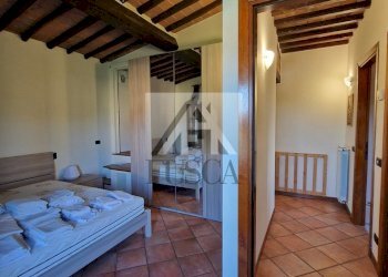 villa-vendia-lucca-fusca_26.jpg - Casa indipendente Via della Santissima Annunziata, Lucca - foto 20