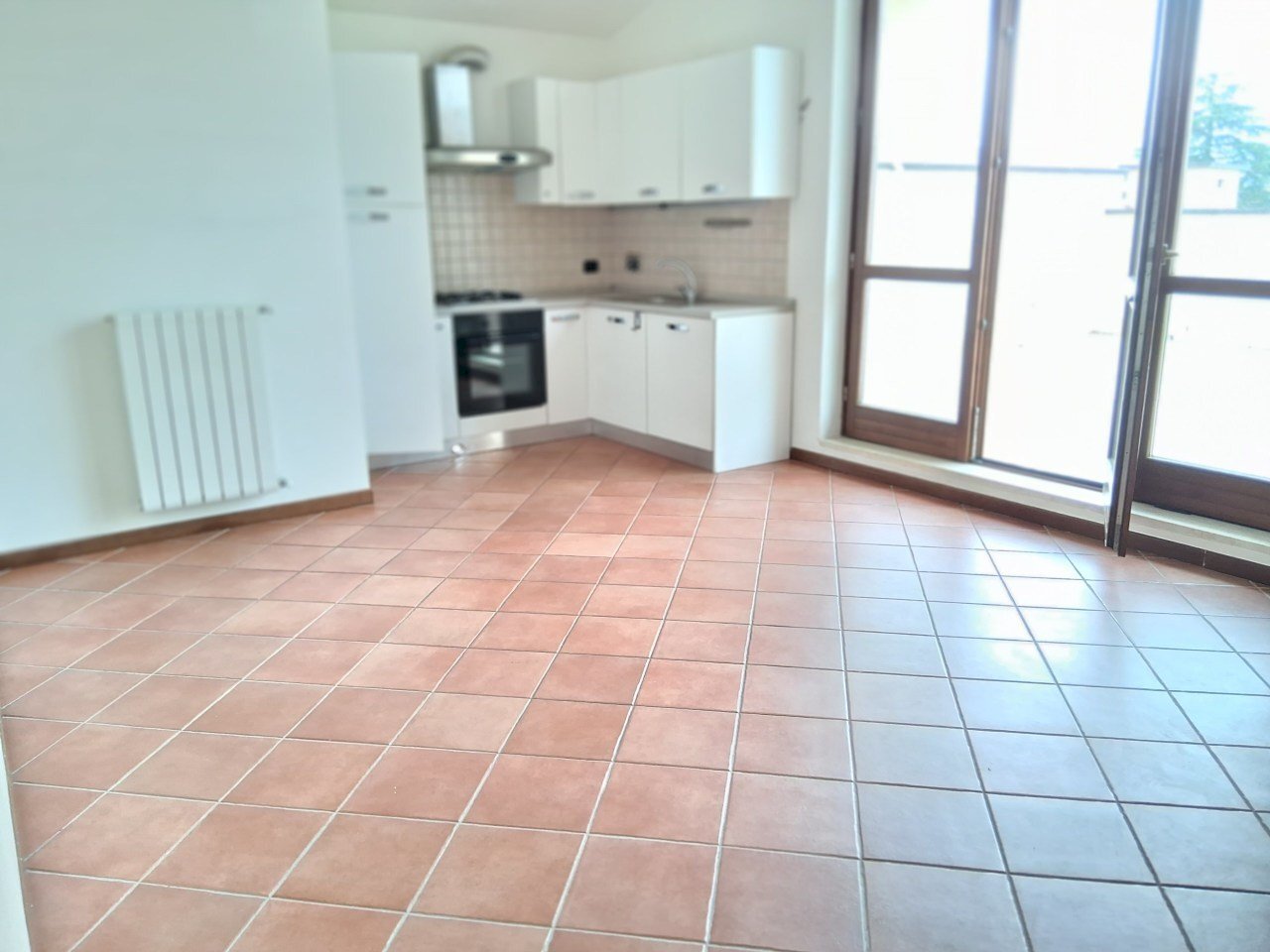 20250909_122835.jpg - Bilocale Via delle Ville Prima, Lucca - foto 2