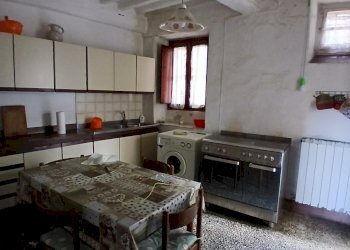 20250831_143512.jpg - Terratetto - Terracielo Via Aia del Colonnello, Villa Basilica - foto 4