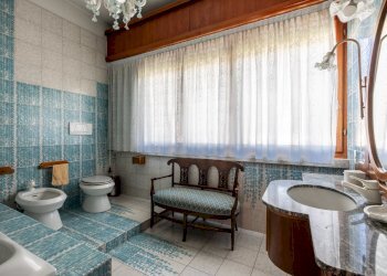 31-_1IN3496-HDR.jpg - Villa Via del Secco, Lucca - foto 12