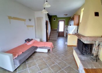 20250804_110944.jpg - Terratetto - Terracielo Via delle Gavine, Lucca - foto 1