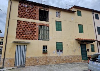 20240311_162420.jpg - Terratetto - Terracielo Via Sarzanese, Lucca - foto 2