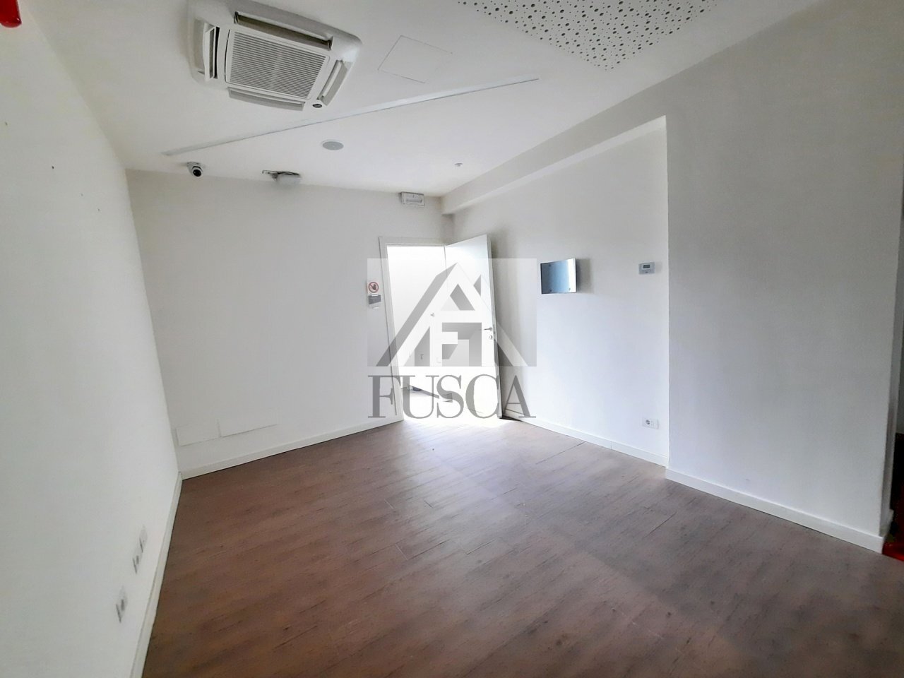 ufficio-direzionale-lucca affitto_6.jpg - Villa Traversa III Via Romana, Lucca - foto 3