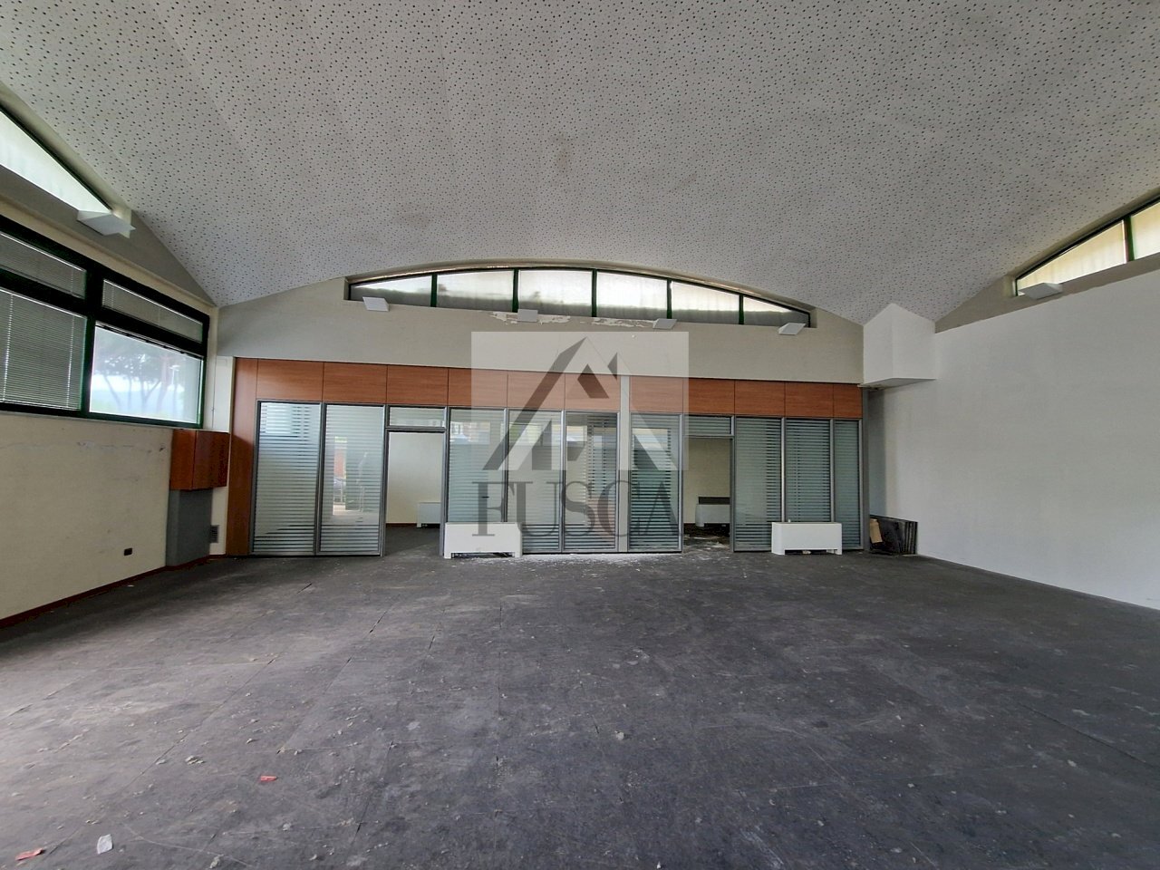 rustico-lucca-fusca-vendita_12.jpg - Ufficio Via Puccetti, Lucca - foto 1