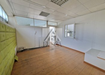 rustico-lucca-fusca-vendita_5.jpg - Commercial Premises Via Puccetti, Lucca - photo 8