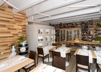 intro-dal-corso-sommacampagna.jpg - Alimentari - Gastronomia Via Busdraghi, Lucca - foto 2