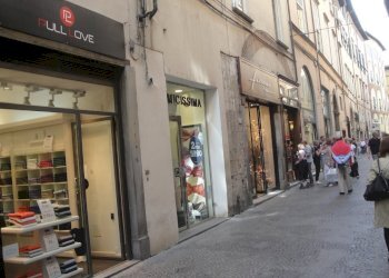 DSC08382.JPG - Commercial Premises Via Roma, Lucca - photo 1