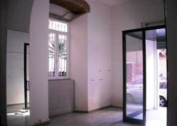 1 007_1.jpg - Commercial Premises Via Roma, Lucca - photo 4