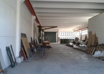 3890f46f87ab2b8b21069a7b6d48576e.jpg - Magazzino Via di Salicchi, Lucca - foto 4