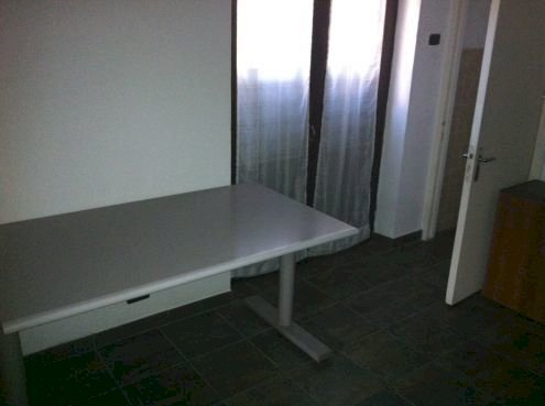 8e2fbf774e5f19a1c0cb7ae6f44a239f.jpg - Commercial Premises Via Sarzanese, Lucca - photo 2