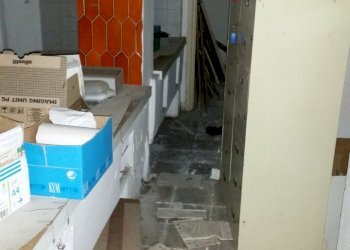 20150225_114859.jpg - Locale Commerciale Via Santa Giustina, Lucca - foto 8