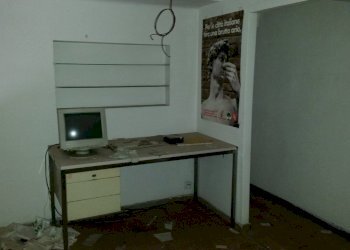 20150225_115015.jpg - Locale Commerciale Via Santa Giustina, Lucca - foto 12