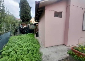 ESTERNO2.jpeg - Casa semi indipendente Massarosa - foto 9