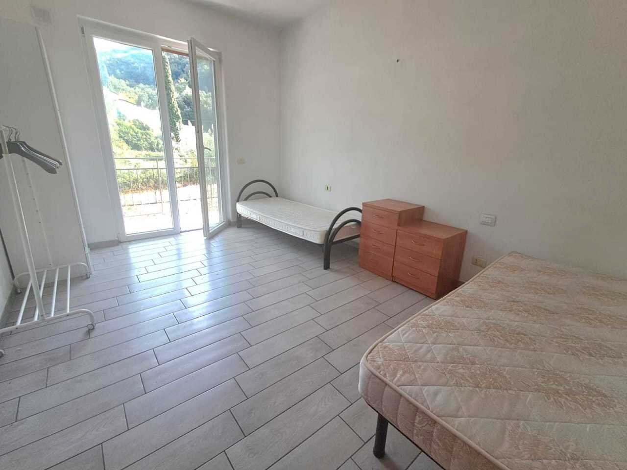 WhatsApp Image 2025-10-10 at 11.14.33 (2).jpeg - Trilocale Lerici - foto 3