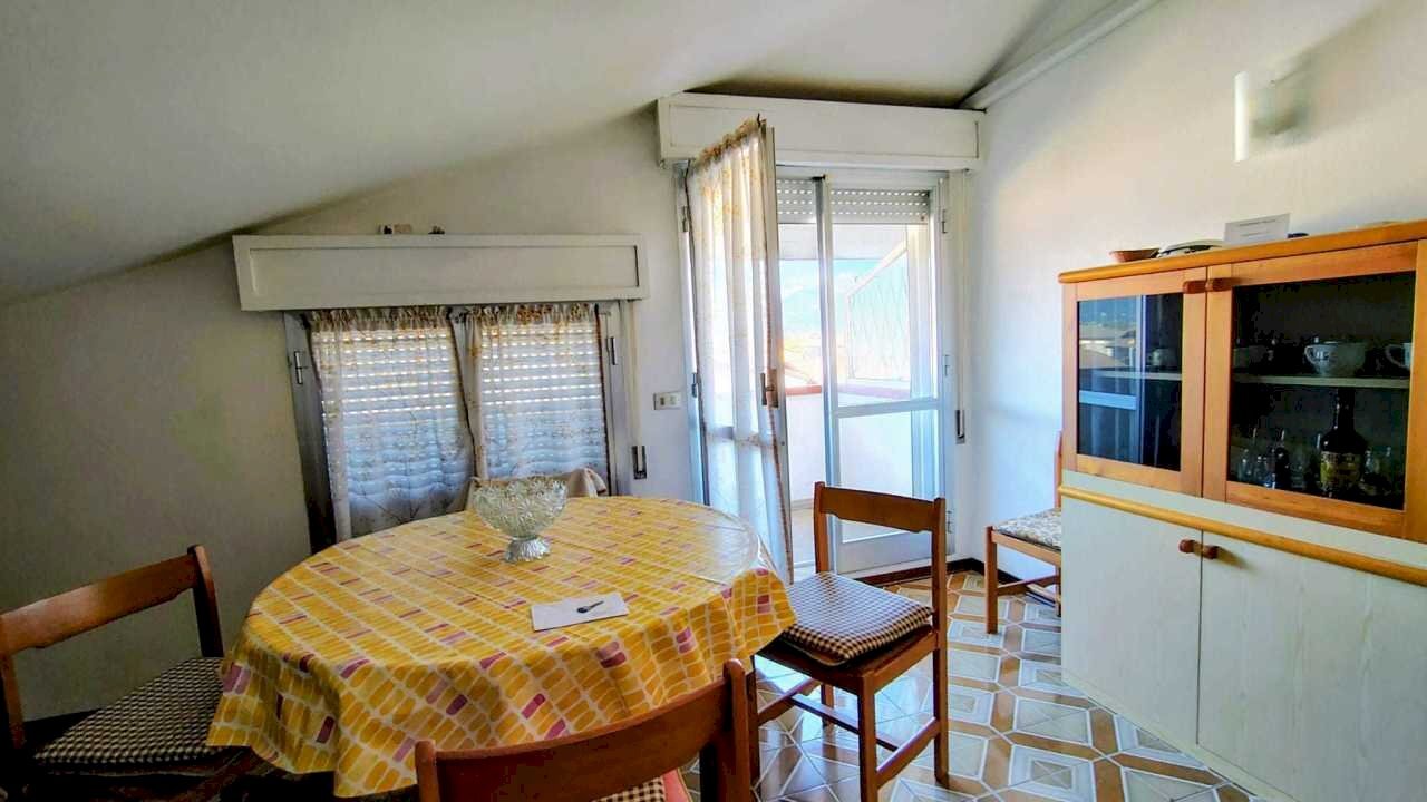 4ab3dcec-325f-46fa-93a7-742ddb77d5a2.jpg - Mansarda Ameglia - foto 2