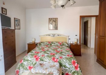 Immagine WhatsApp 2025-09-18 ore 12.36.43_6d175363 - Quadrilocale Bolano - foto 9