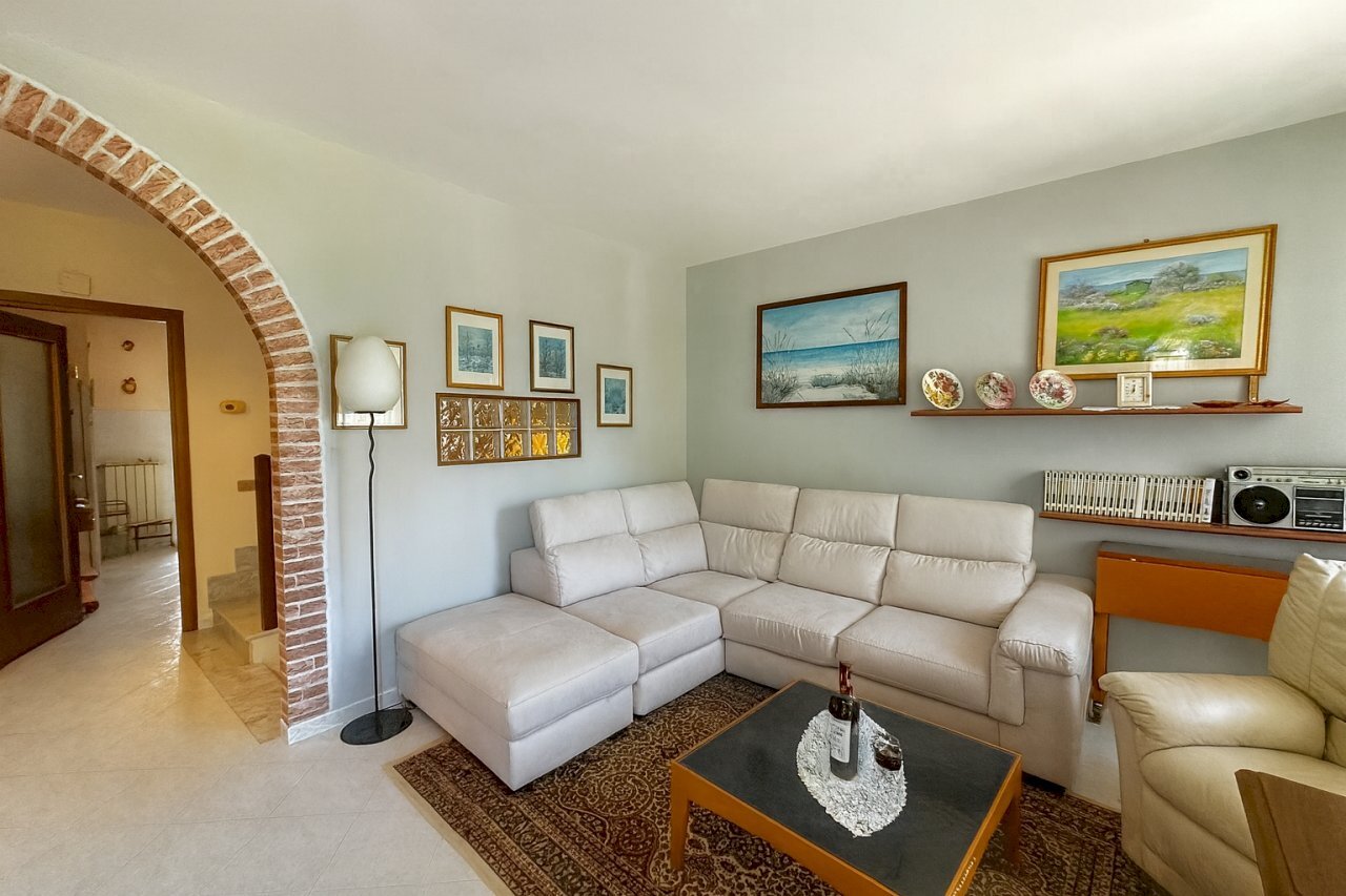 soggiorno giustiniana 2.png - Terratetto - Terracielo Bolano - foto 1
