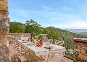 TERRAZZA CON VISTA.jpg - Casale Bagnone - foto 22