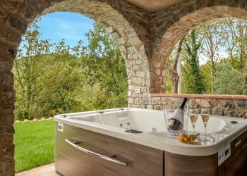 JACUZZI1.jpg - Casale Bagnone - foto 24