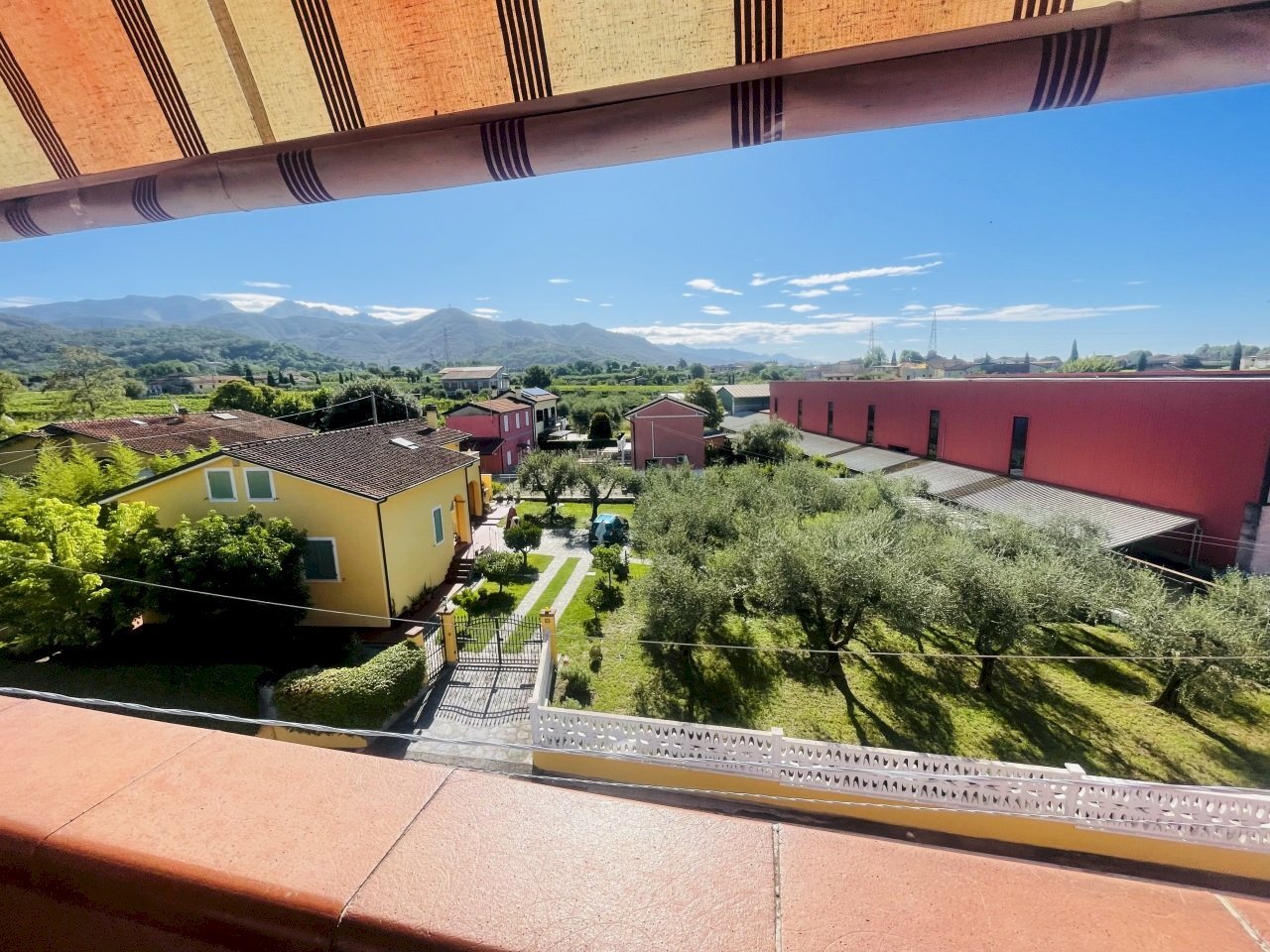 IMG_7004.jpg - Quadrilocale Castelnuovo Magra - foto 1