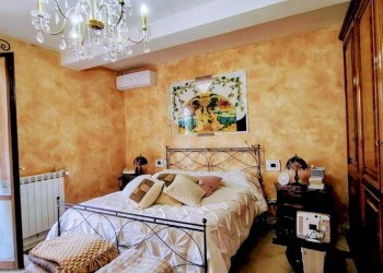 b55ad09b-3773-4489-a29d-224ef9778a53.jpg - Villa a Schiera Carrara - foto 16