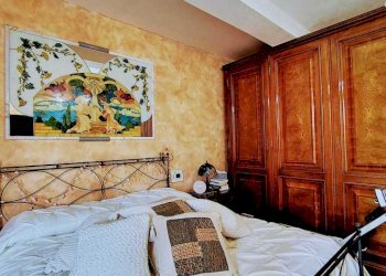 fdac8c8f-fe0d-4d40-a48e-1bc1c6fae66b.jpg - Villa a Schiera Carrara - foto 17